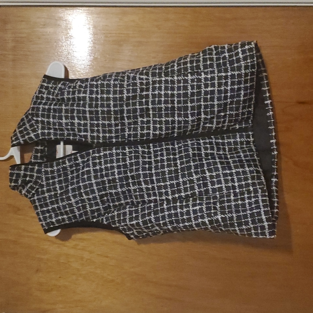 Rafaella Sport Black and White Vest